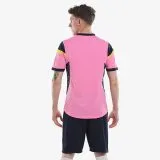 Áo bóng đá Hunter Killer - Màu hồng